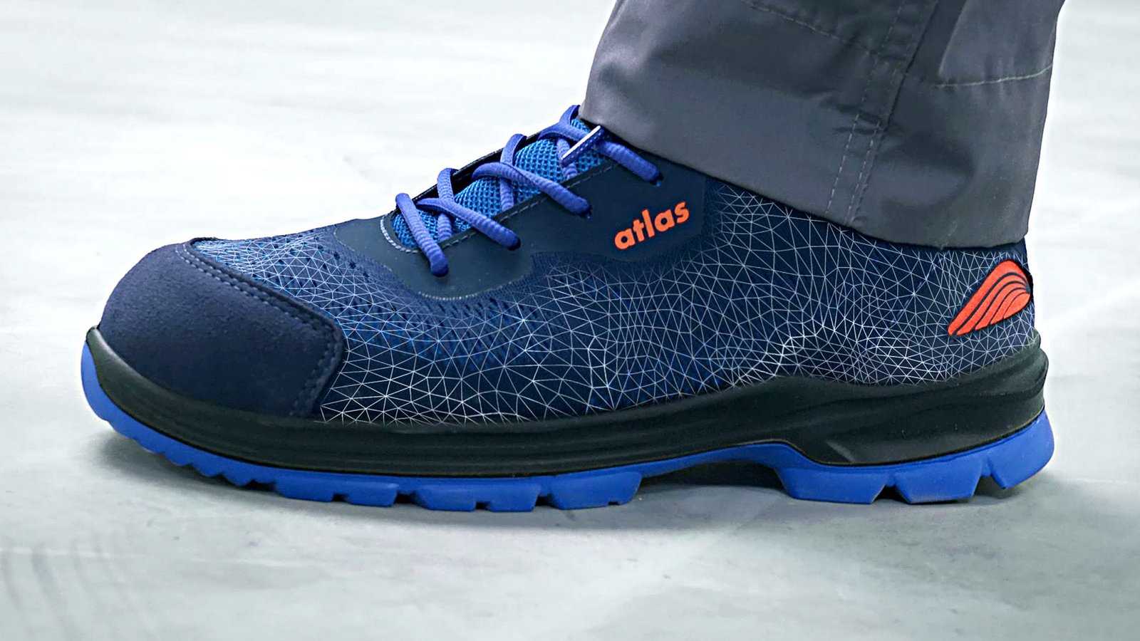 ATLAS safety shoes Mesh Obermaterial