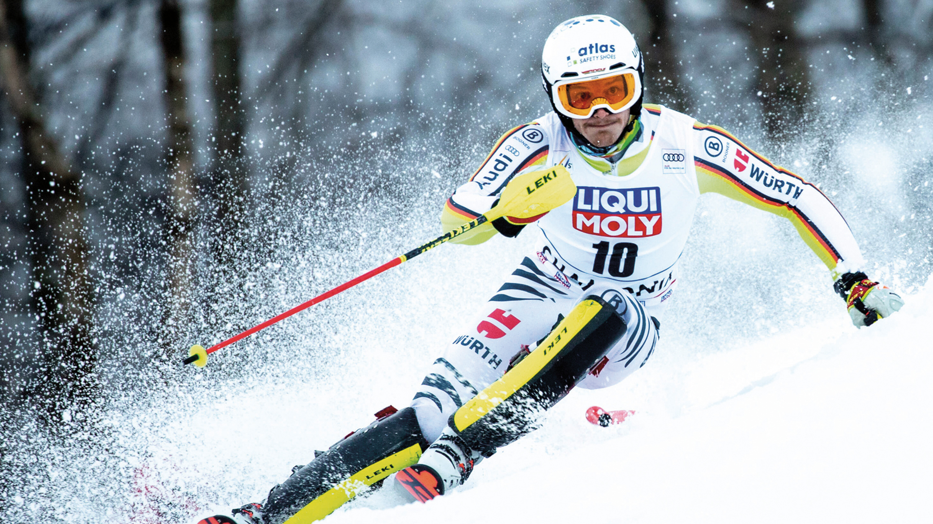 ATLAS® SUPPORTS SKI RACER LINUS STRASSER